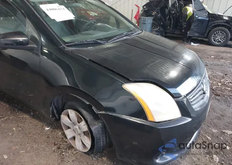 2010 Nissan Sentra 2.0 z USA, uszkodzony, nr VIN 3N1AB6AP5AL659356